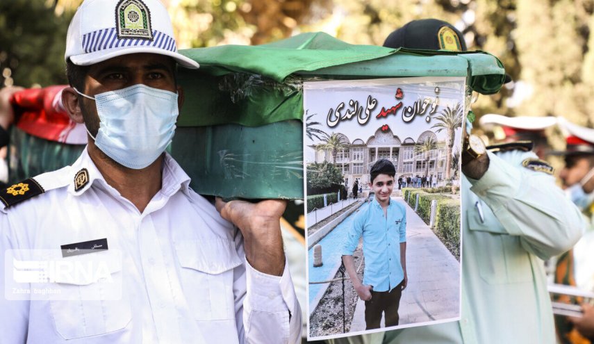 قائد الثورة يعزي بوفاة مراهق إيراني أنقذ حياة شخصين