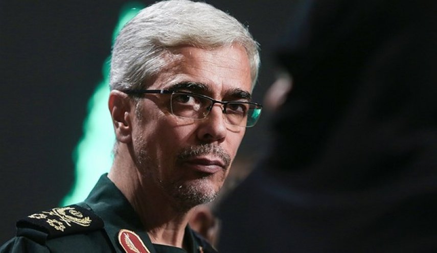 سرلشکر باقری: آثار شگفت‌انگیز علامه حسن‌زاده آملی راهگشای سالکان الی‌الله خواهد بود