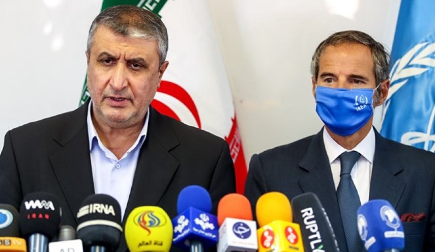 بازرسان آژانس تجهیزات نظارتی در ایران را سرویس کردند
