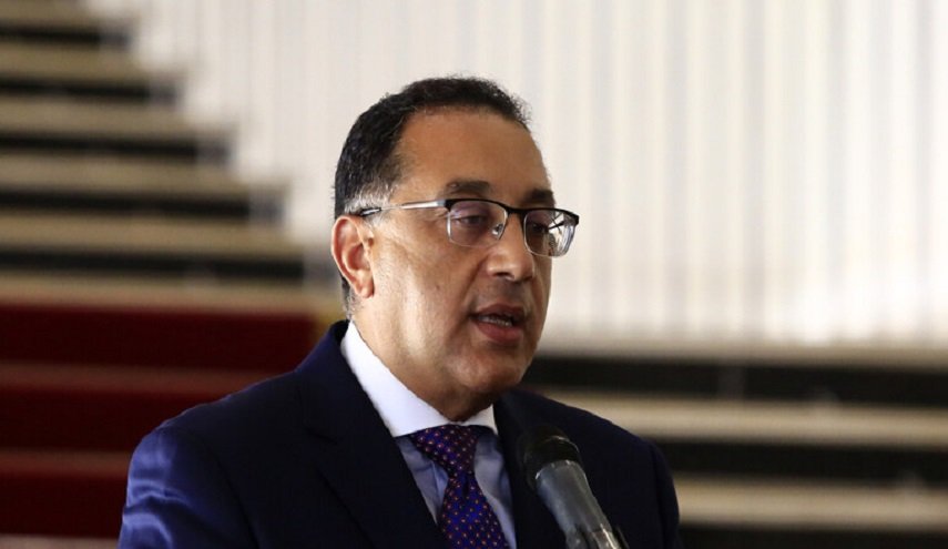 منع العاملين بالوزارات المصرية من الدخول إلا بعد تلقيهم لقاح كورونا