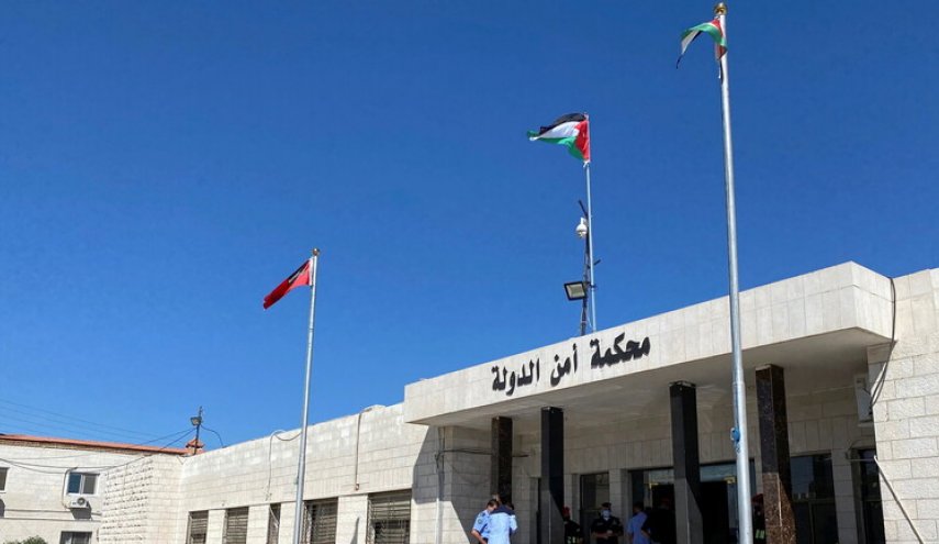 محكمة أمن الدولة الاردنية تصدر أحكامها بحق المتهمين بقضية التبغ