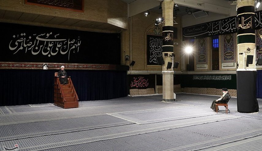 اقامة مجلس عزاء في ذكرى استشهاد الامام الرضا (ع ) بحضور قائد الثورة
