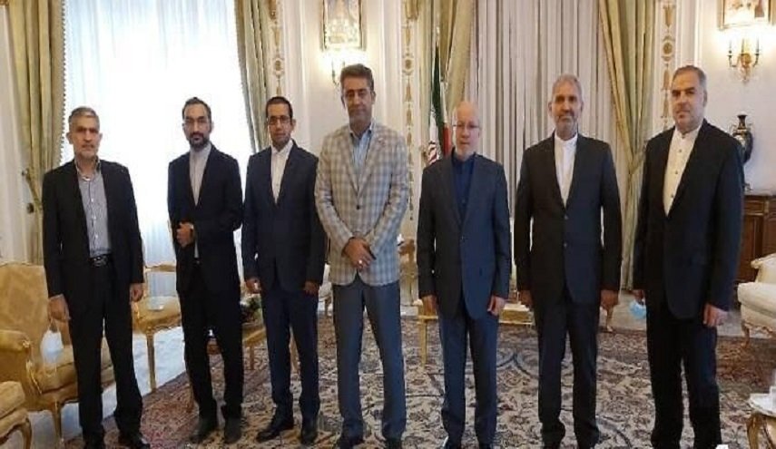 البرلمان الايراني يشارك في 