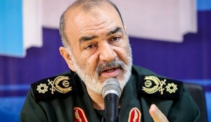  دستیابی ایران به سامانه های مدرن در لبه های فناوری/ توانمندی ارتش و سپاه برای مقابله با ادوات پیشرفته‌ترین قدرت‌های عالم