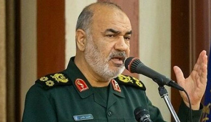 سرلشکر سلامی: نیروی دریایی سپاه به مرز آمادگی رزمی عملیاتی «واکنش سریع» رسیده است