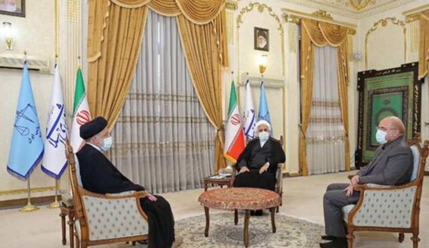 جلسه سران قوا به‌ میزبانی رییس مجلس برگزار شد