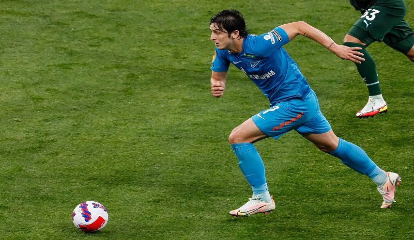 سردار آزمون ضمن التشكلية المثالية بالدوري الروسي الممتاز  + صورة 