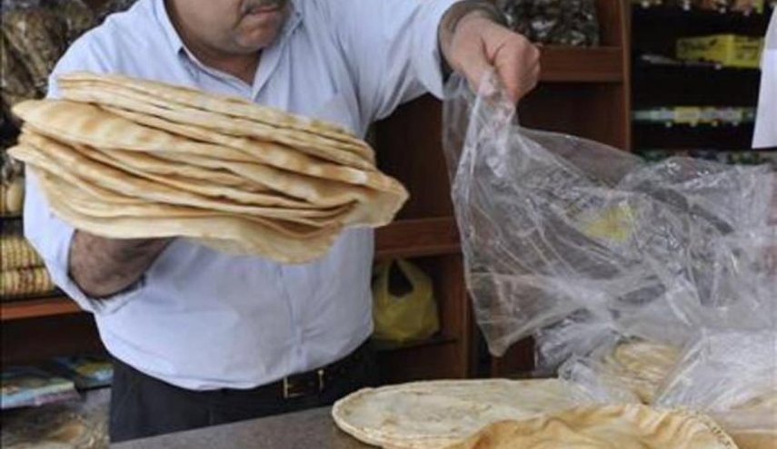 الحكومة اللبنانية تنفي صحة أخبار عن رفع سعر الخبز
