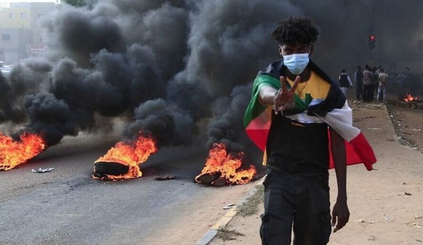 گره بحران سودان کورتر شد/مخالفان کودتا مذاکره با نظامیان را رد کردند
