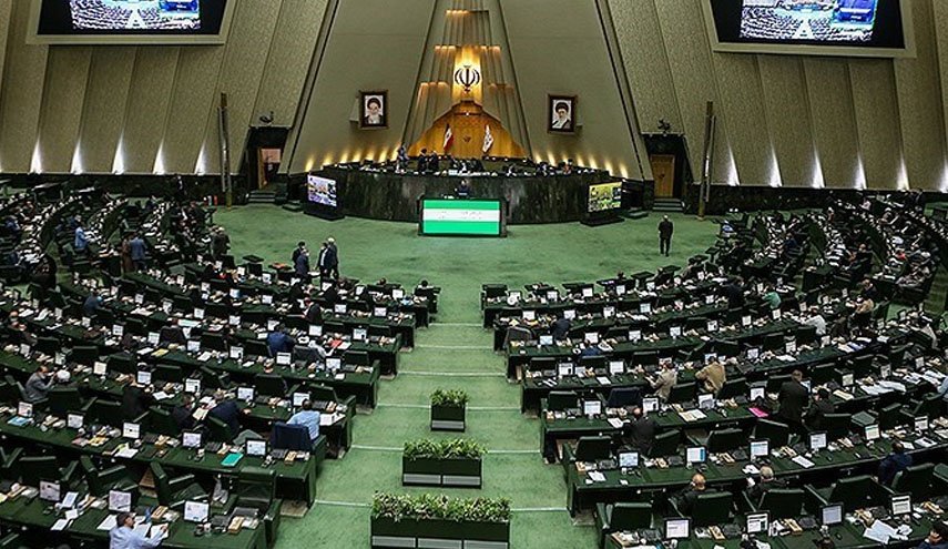 ماجرای تذکر رهبر معظم انقلاب به مجلس چه بود؟