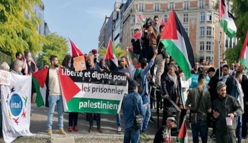 الجالية الفلسطينية في بلجيكا: ملف الأسرى على سلم أولويات شعبنا