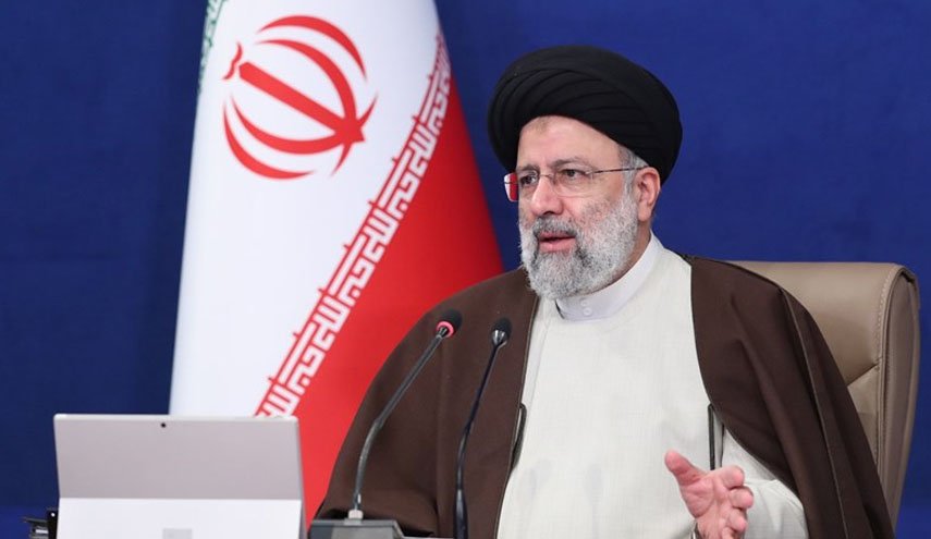 تاکید رییسی بر جلوگیری از تردد افراد بدون داشتن تست منفی از مرزهای کشور / واکسن داخلی کرونا برای حمایت از تولیدکنندگان پیش خرید شود