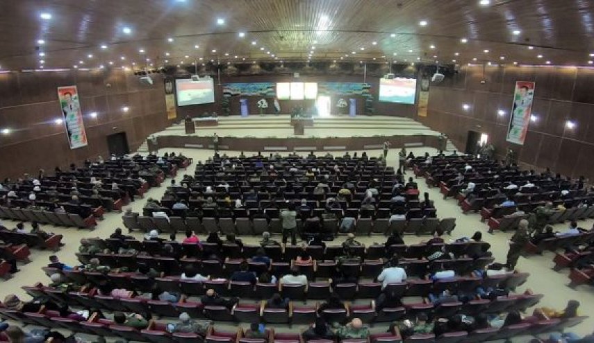 سوريا.. تكريم الطلاب المتفوقين من أبناء العسكريين والشهداء والمفقودين