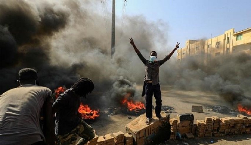 السلطات تغلق 4 جسور في الخرطوم قبيل انطلاق مليونية بالعاصمة