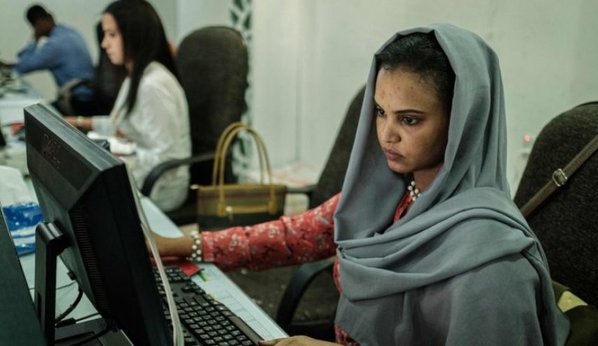 محكمة سودانية تأمر بحبس مدراء شركات الاتصالات لحين إعادة الإنترنت