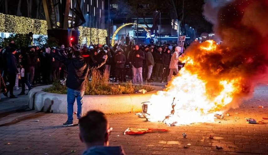اوج گیری کرونا در اروپا؛ هلندی‌ها با پلیس درگیر شدند