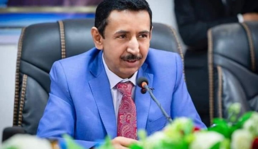 دعوات لتظاهرة إلكترونية دعما لمحافظ شبوة بالتزامن مع مخطط إماراتي يستهدف المحافظة
