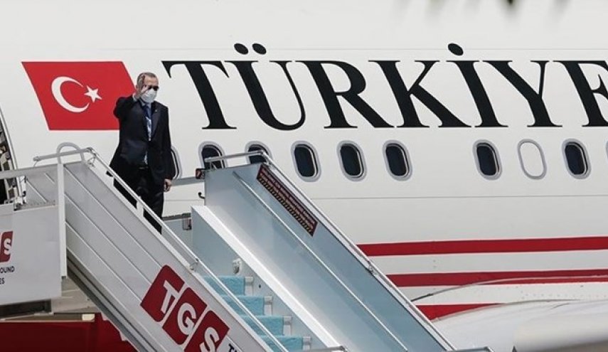 اردوغان برای نشست سران «اکو»، راهی عشق‌آباد شد