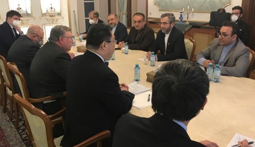 نشست سه‌جانبه غیررسمی ایران،‌ روسیه و چین در وین برگزار شد