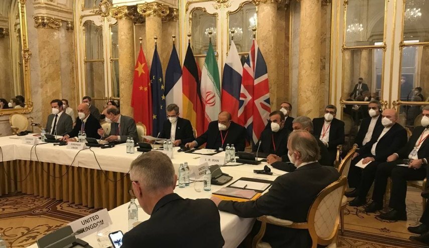  بالفيديو.. سبب ثبات الوفد الايراني على مواقفه في مفاوضات فيينا