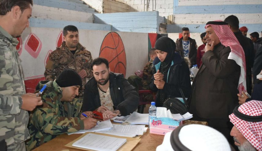 السلطات السورية توقف ملاحقة 10 آلاف مطلوب وفار من الجيش شرقي البلاد