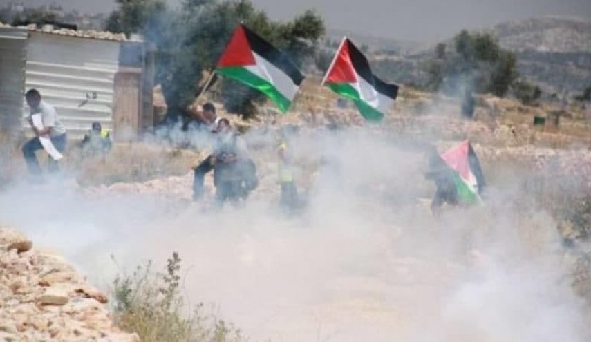 ۲۰۰ فلسطینی در تظاهرات علیه شهرک‌سازی رژیم صهیونیستی زخمی شدند