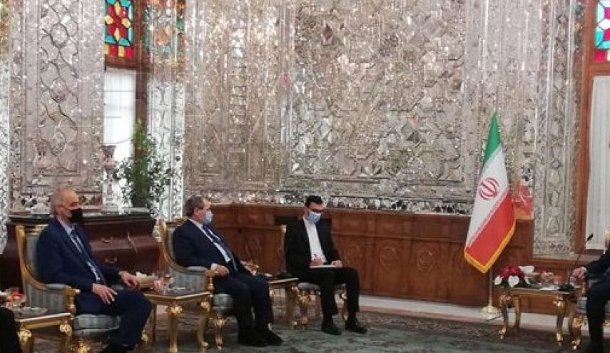 المقداد وقاليباف يبحثان تعزيز التعاون البرلماني بين البلدين
