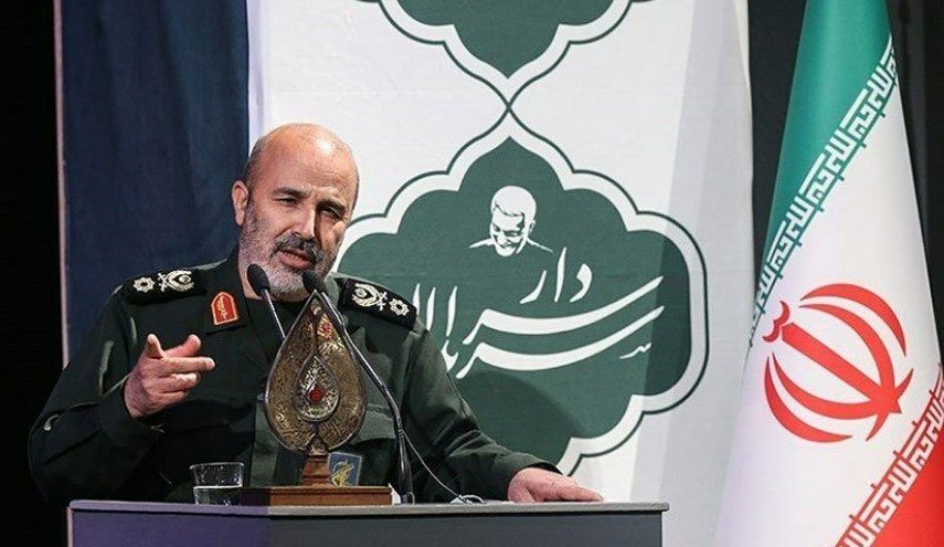 از ادامه راه و منش حاج قاسم خسته نخواهیم شد/ شهید سلیمانی، مصداق بارز مکتب رسول‌الله(ص) بود