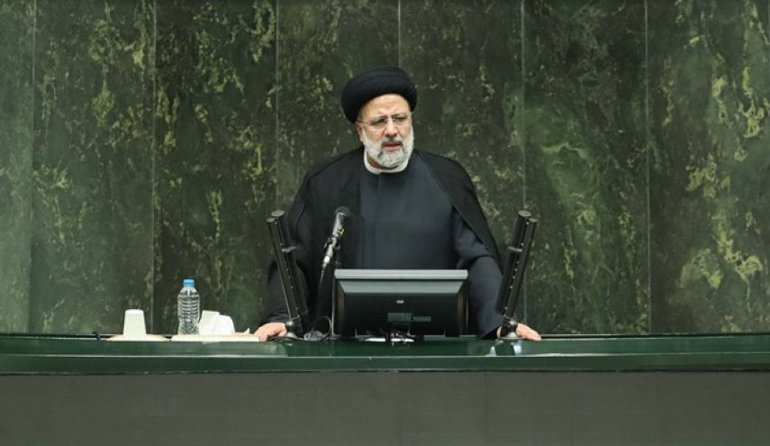 تقدیم لایحه بودجه سال ۱۴۰۱به مجلس/ رئیسی: نیازمند یک حرکت جهادی در حوزه‌های مختلف هستیم
