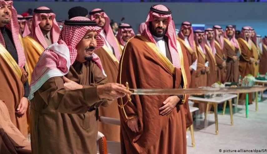 الغارديان تكشف حالة الملك سلمان ومكانه!