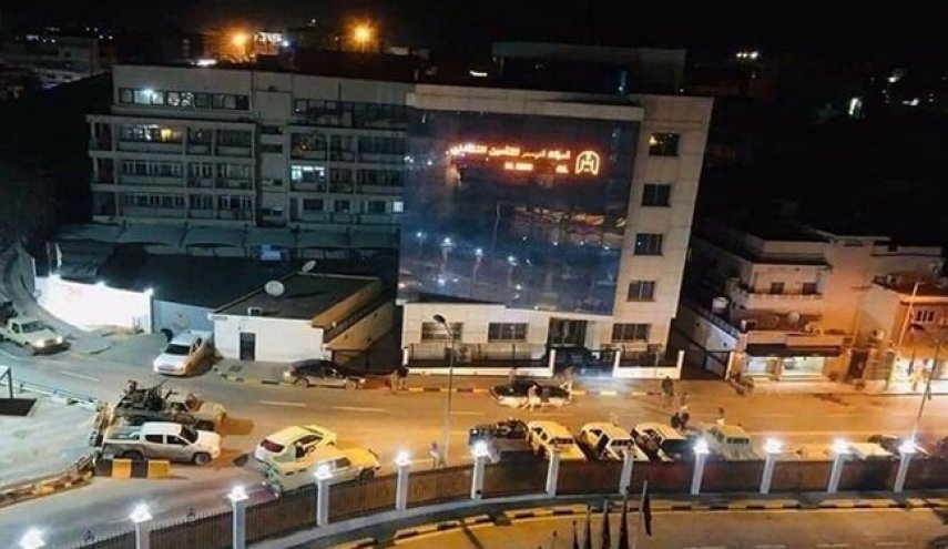رسانه‌ها از تلاش برای کودتا در لیبی خبر می‌دهند