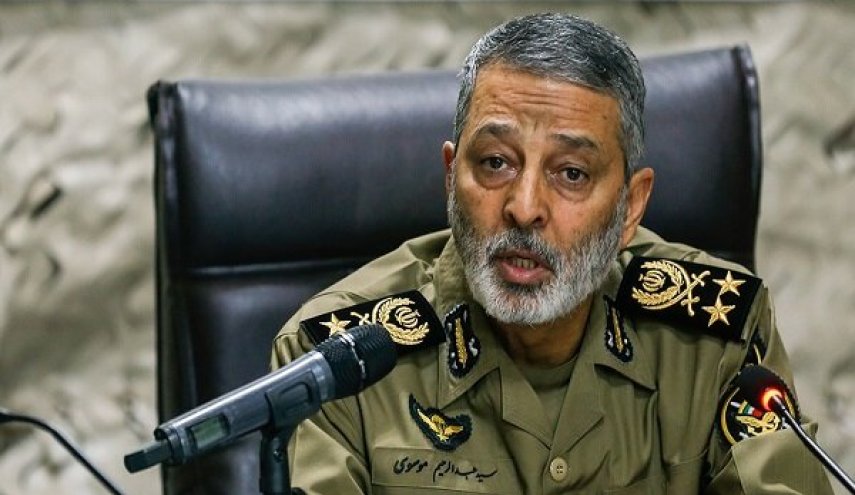 سرلشکر موسوی: تحریم‌ها را به فرصت تبدیل کنیم