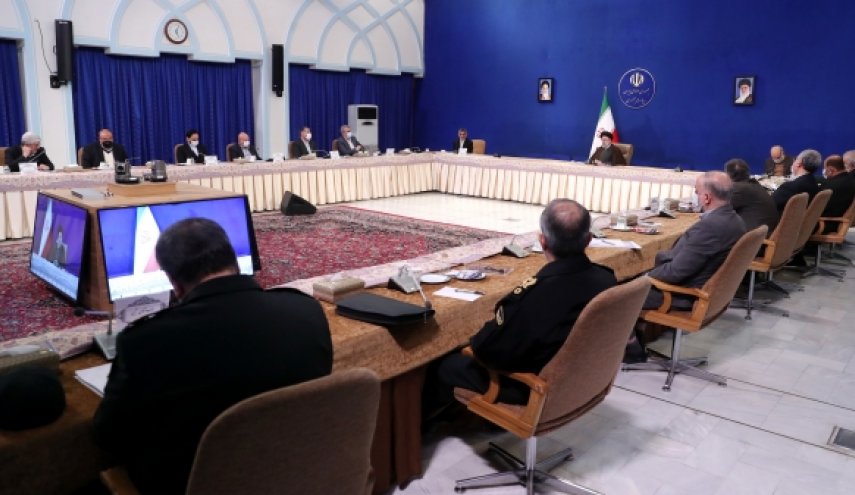 رئیس‌جمهور: عوامل اصلی قاچاق کالا و ارز شناسایی و با سرشبکه آنان برخورد شود