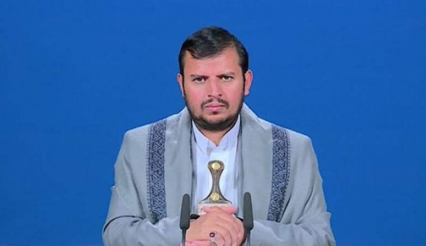 الحوثی: صلح را می پذیریم به شرطی که محاصره، تجاوز و اشغالگری متوقف شود/ مقابله با تجاوز را به عنوان مسئولیت ایمانی ادامه می دهیم