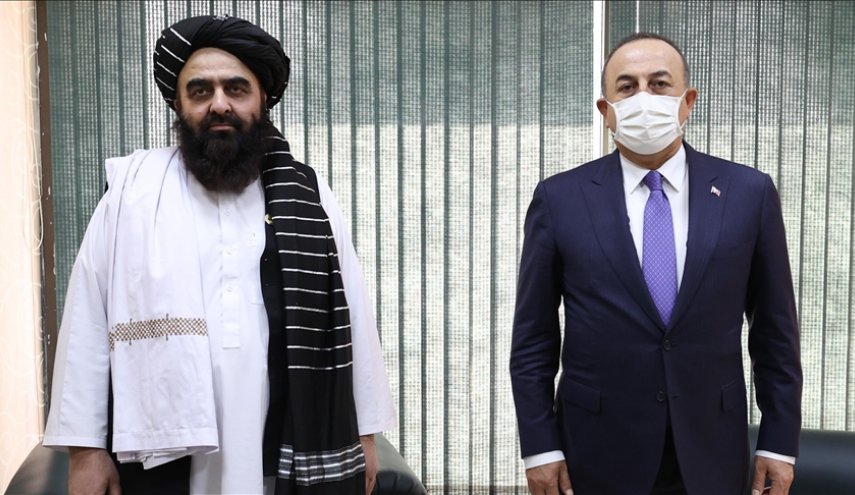 وزير الخارجية التركي يلتقي نظيره الأفغاني بالوكالة 