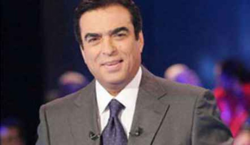 قرداحي مُكرّمًا وسط زملائه الإعلاميين وعدد من النُخب والفعّاليات