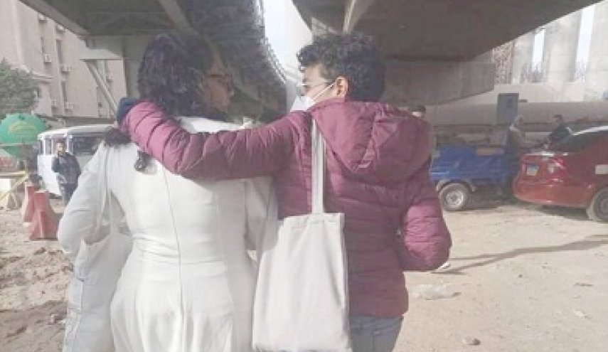 الحكومة المصرية تفرج عن شقيقة الناشط علاء عبدالفتاح