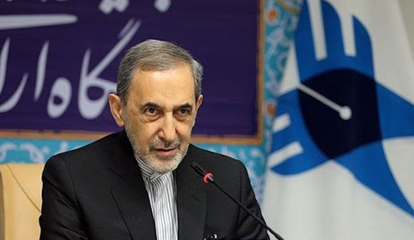 ولایتی: حاج قاسم سلیمانی از افراد تاریخ‌ساز اسلام و ایران است