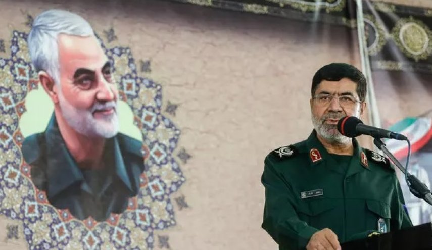 آمریکا و صهیونیست ها هنوز از تفکر حاج قاسم می ترسند
