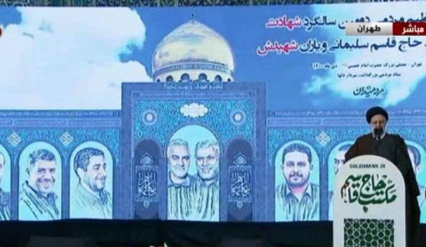 حاج قاسم یک دیپلمات مقتدر و یک میدان‌دار دیپلمات بود/ شهید سلیمانی از عمق جان عقیده داشت آمریکا هیچ غلطی نمی‌تواند بکند