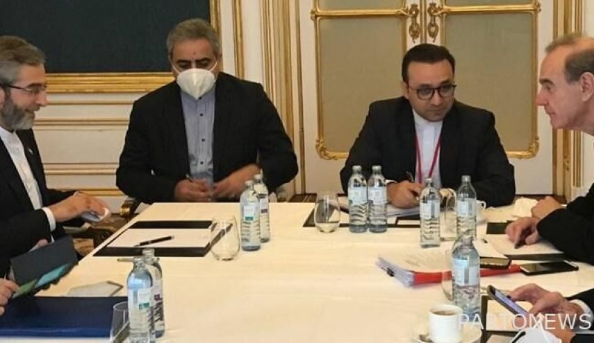 باقري يلتقي مورا في اطار الجولة الثامنة من مفاوضات فيينا