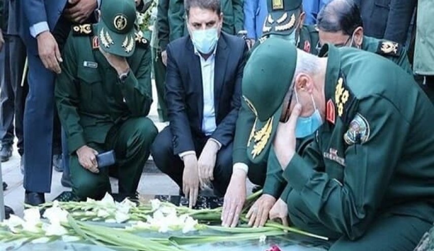 سرلشکر باقری: روحیات شهید سلیمانی درس بزرگی برای نسل‌های آینده است