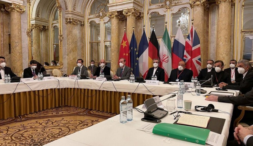 احتمال کاهش تعداد مقامات حاضر در جلسات مذاکراتی در وین