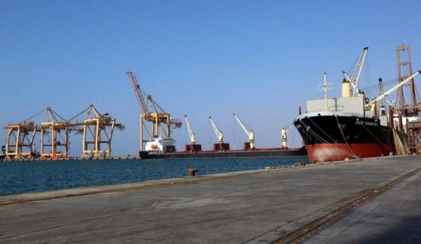 السلطة المحلية في الحديدة تدين تصريحات العدوان بشأن موانئ الحديدة