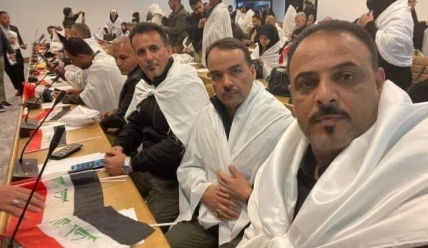 تاخیر مکرر در آغاز نخستین نشست پارلمان جدید عراق؛ صدری‌ها کفن‌‌پوش آمدند