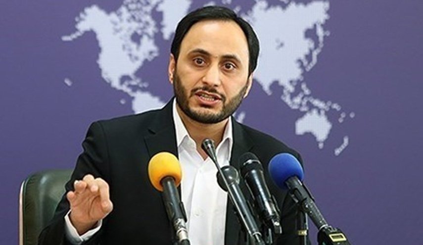 بهادری‌جهرمی: دولت از مردم می‌خواهد که دوز سوم واکسن را تزریق کنند/ توضیح درباره نحوه افزایش حقوق‌ها