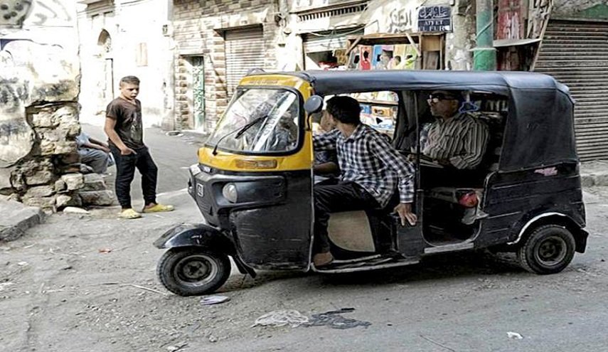مصر.. حكم الإعدام لرجل قتل فتى بهدف سرقة توك توك
