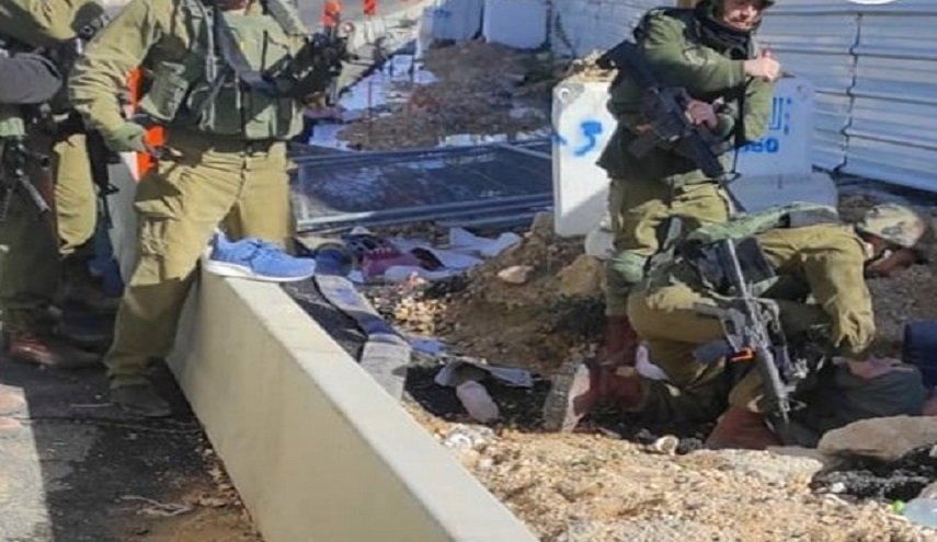 الاحتلال يعتقل فلسطينيا بالضفة بذريعة محاولة تنفيذ عملية طعن
