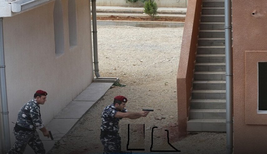 لبناني يحتجز العشرات في بنك ويهدد بتفجيره في هذه الحالة!