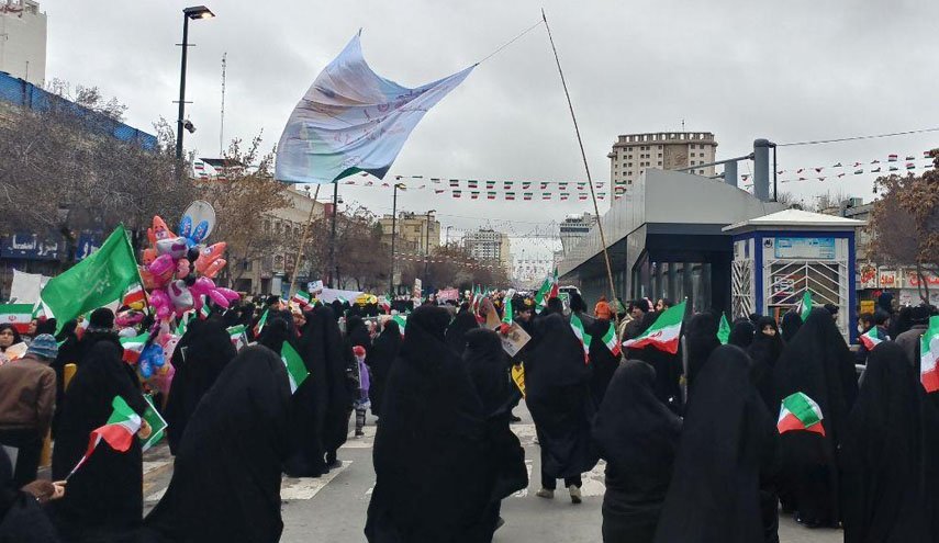 تشریح نحوه برگزاری راهپیمایی ۲۲ بهمن از زبان معاون وزیر کشور/ سفرهای غیرضرور کارمندان دولت لغو می‌شود